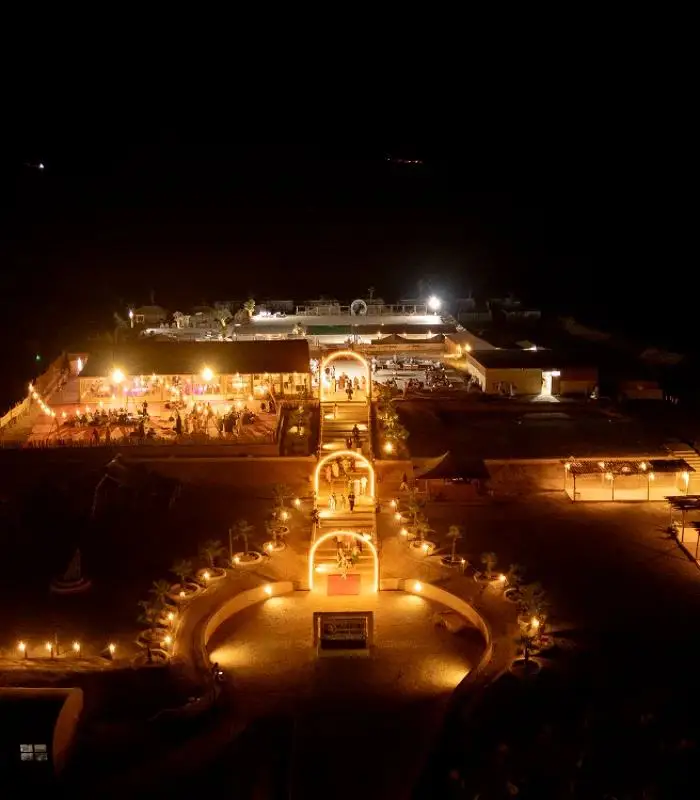 Desert camp under the stars in the Sahara
